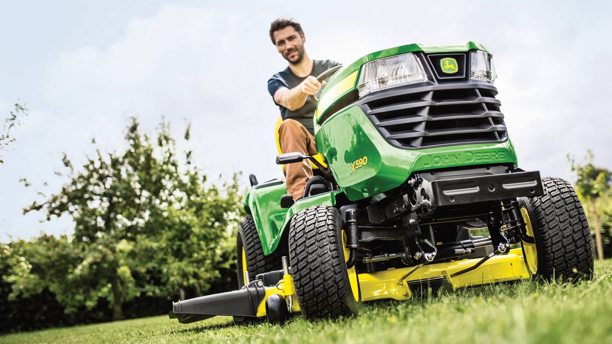 New John Deere X590 54" Lawn Tractor